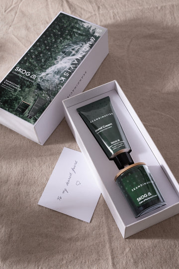 SKOG SCENTED CANDLE AND HAND CREAM SET