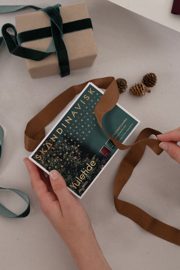 YULETIDE SCENTED CANDLE GIFT PACK