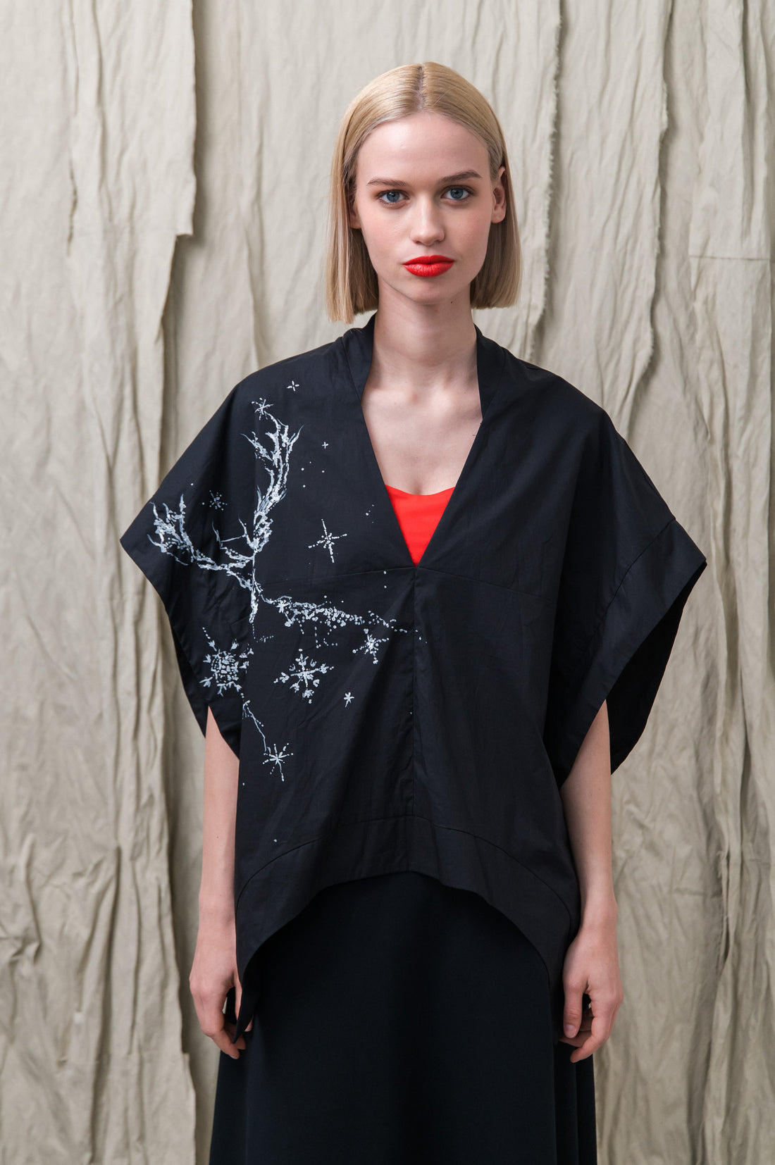 GORO SHIRT - WITH UNIQUE GRAPHICS