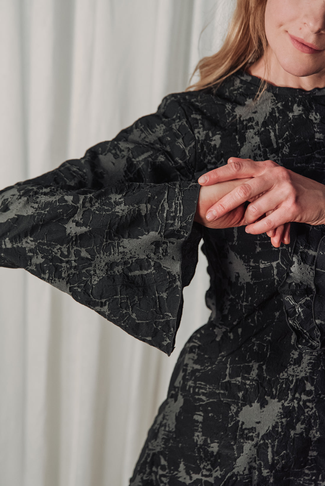 HILO UPPER GREY/BLACK