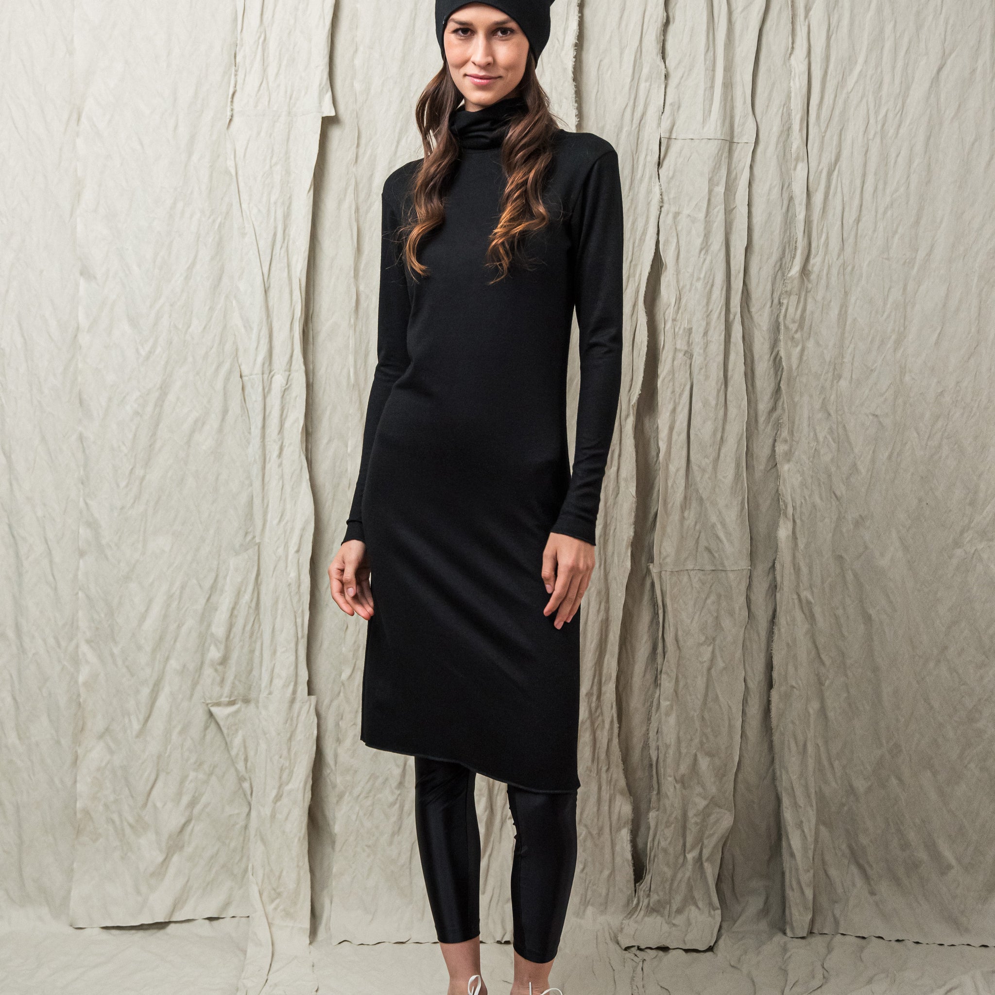 MANDA GARBÓRUHA FEKETE