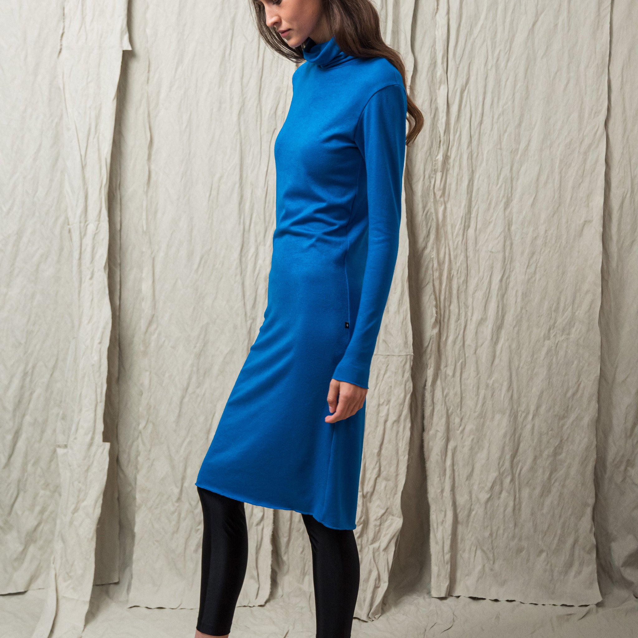 MANDA GARBÓRUHA KÉK