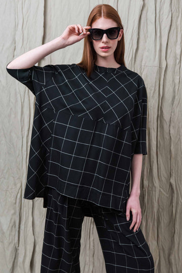 MYNA WITH BLACK CHECKS