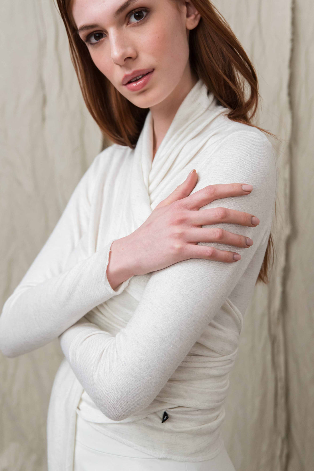 NOMI FELSŐ FEHÉR/ECRU