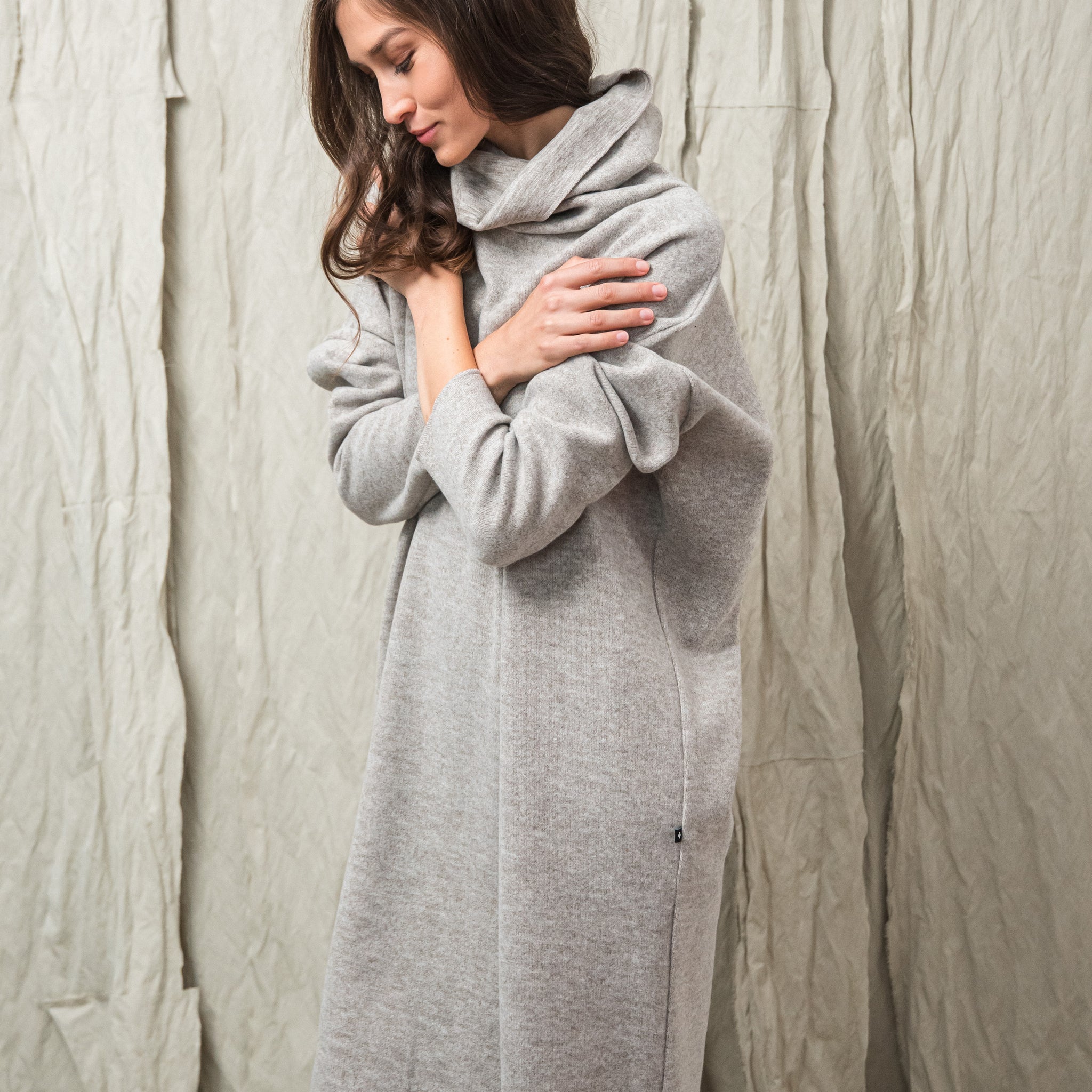 AINA SWEATER DRESS BEIGE