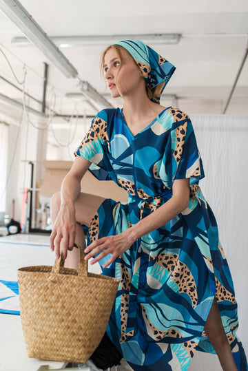 AWA DRESS BLUE/BEIGE PATTERN