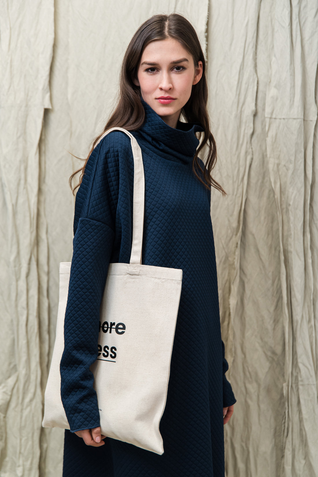 AINA PULÓVERRUHA SÖTÉTKÉK