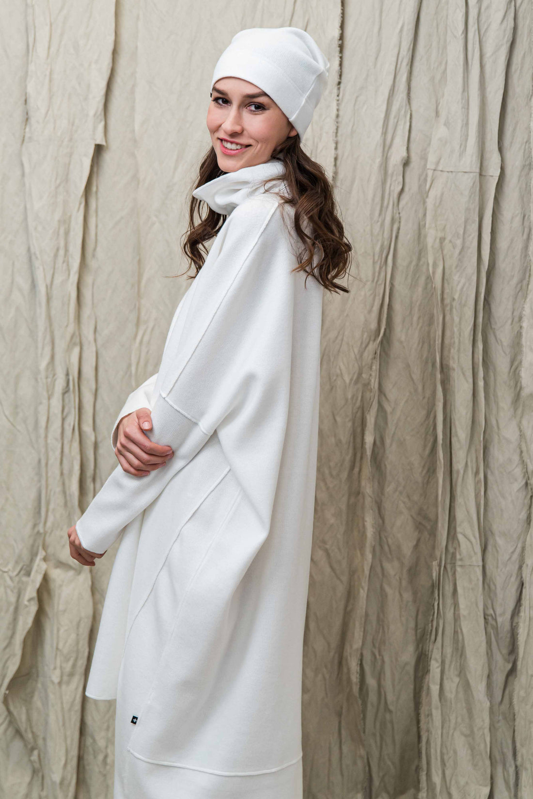 AINA SWEATER DRESS BEIGE