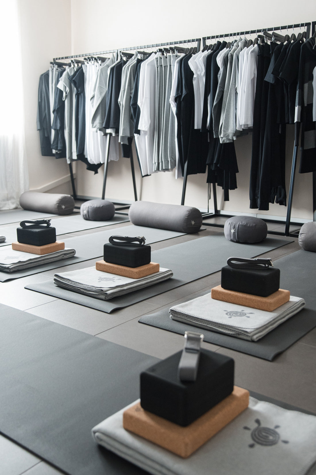 KURMA FLAT CORK BOARD